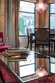 Hotel Celeste Celebrity